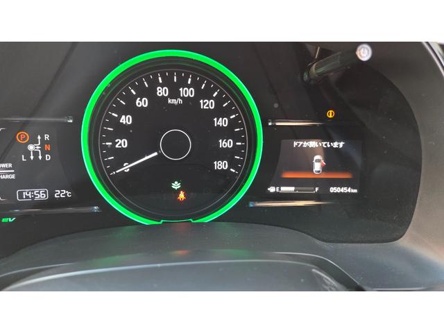 シャトル ハイブリッドＸ　ホンダセンシング　純正ナビＴＶ　バックカメラ　ＥＴＣ　ドラレコ　アダプティブクルーズコントロール　レーンキープアシスト　ＬＥＤヘッドライト　革巻きステアリング　パドルシフト（22枚目）