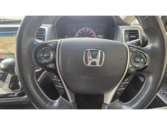 オデッセイ アブソルート・Ｘホンダセンシングアドバンスドパッケジ　純正ナビＴＶ　アラウンドビューモニター　ＥＴＣ　ドラレコ　両側パワースライドドア　パワーシート　アダプティブクルーズコントロール　ハーフレザーシート　ＬＥＤヘッドライト　ホンダセンシング（18枚目）