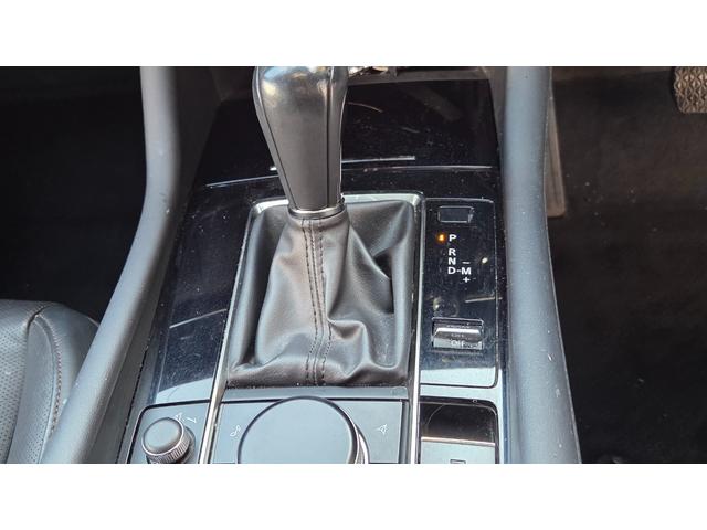 MAZDA3ファストバック 20Sプロアクティブ ツーリングセレクション ハイブリッド 純正ナビTV アラウンドビューモニター ブラックレザーパッケージ 18AW LEDヘッドライト アダプティブクルーズコントロール BOSEスピーカー ETC ドラレコ シートヒーター(18枚目)