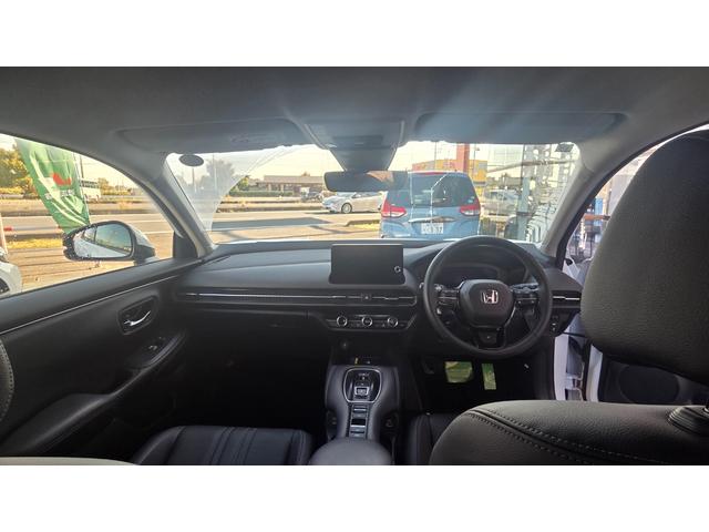 ZR-V e:HEV Z e:HEV 純正ナビTV アラウンドビューモニター ETC2.0 パワーバックドア ブラックレザー シートヒーター BSM BOSEスピーカー アダプティブクルーズコントロール ホンダセンシング(8枚目)