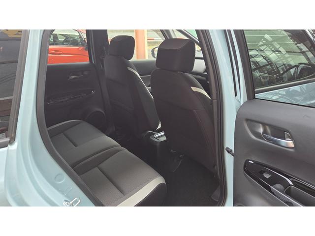 フィット クロスター　純正ナビＴＶ　バックカメラ　前後ドラレコ　ＥＴＣ　ホンダセンシング　ＬＥＤヘッドライト　純正ＡＷ　スマートキー　レーンキープアシスト　アダプティブクルーズコントロール（10枚目）