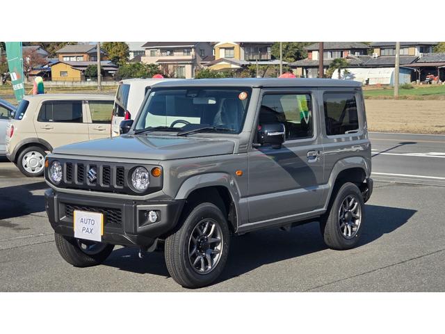 ジムニー ＸＣ　届出済み未使用車　Ｆ５ＭＴ　４型　切り替え式４ＷＤ　スズキセーフティーサポート　ＬＥＤヘッドライト　シートヒーター　純正ＡＷ　クルーズコントロール（2枚目）