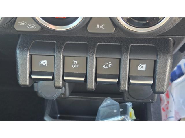 ジムニー ＸＣ　届出済み未使用車　Ｆ５ＭＴ　４型　切り替え式４ＷＤ　スズキセーフティーサポート　ＬＥＤヘッドライト　シートヒーター　純正ＡＷ　クルーズコントロール（16枚目）