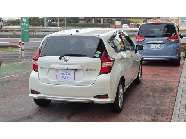 ノート ｅ－パワー　Ｘ　Ｖセレクション　ワンオーナー　純正ナビＴＶ　アラウンドビューモニター　インテリジェントルームミラー　純正ドラレコ　ＥＴＣ２．０　ＬＥＤヘッドライト　シリーズ式ハイブリッド　エマージェンシーブレーキ（5枚目）