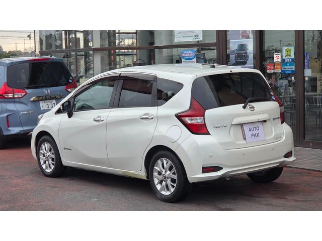 ノート ｅ－パワー　Ｘ　Ｖセレクション　ワンオーナー　純正ナビＴＶ　アラウンドビューモニター　インテリジェントルームミラー　純正ドラレコ　ＥＴＣ２．０　ＬＥＤヘッドライト　シリーズ式ハイブリッド　エマージェンシーブレーキ（7枚目）