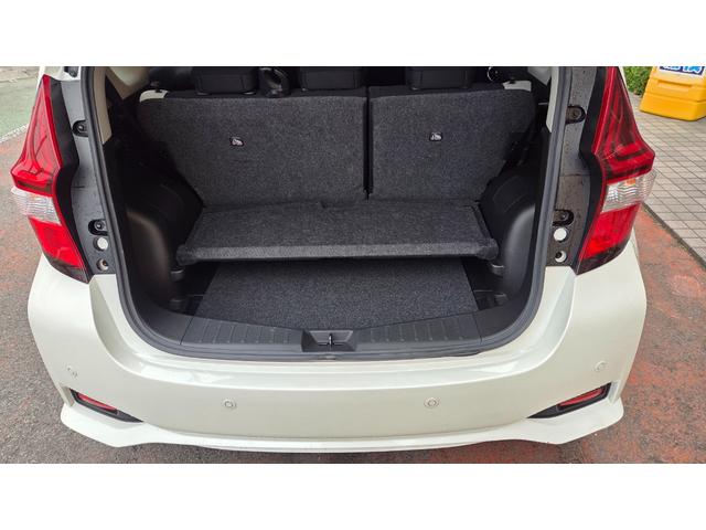 ノート ｅ－パワー　Ｘ　Ｖセレクション　ワンオーナー　純正ナビＴＶ　アラウンドビューモニター　インテリジェントルームミラー　純正ドラレコ　ＥＴＣ２．０　ＬＥＤヘッドライト　シリーズ式ハイブリッド　エマージェンシーブレーキ（13枚目）