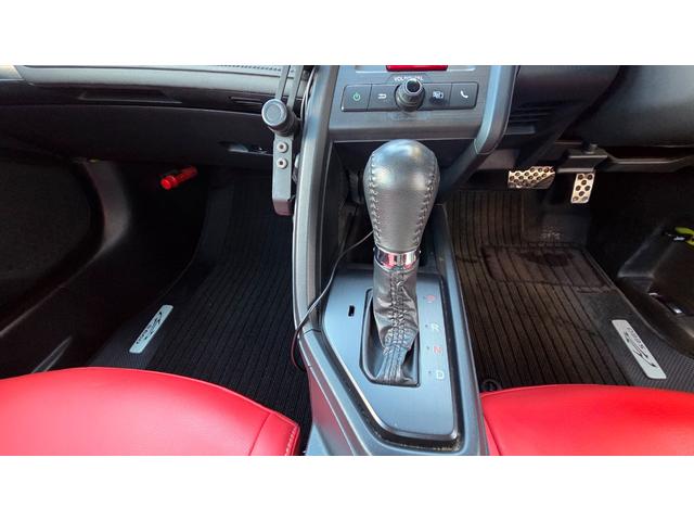 S660 α AT 社外AW センターディスプレイ コンビレザーシート LEDヘッドライト クルーズコントロール バックカメラ VSA パドルシフト&革巻きステアリング(12枚目)