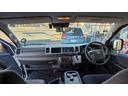 ハイエースワゴン ＧＬ　ガソリン車　純正ナビＴＶ　バックカメラ　純正ドラレコ　車線逸脱防止機能　オートハイビーム　衝突軽減ブレーキ　コーナーセンサー　両側スライドドア　ＡＣ１００Ｖコンセント　３列目シート跳ね上げ式（8枚目）