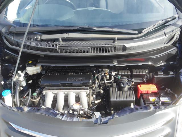 フリード G エアロ Lパッケージ 禁煙車/電動スライドドア/ISOFIX付/ナビ/バックカメラ/ETC/HIDヘッドライト/3列シート7人乗り/DVD再生/CD(10枚目)