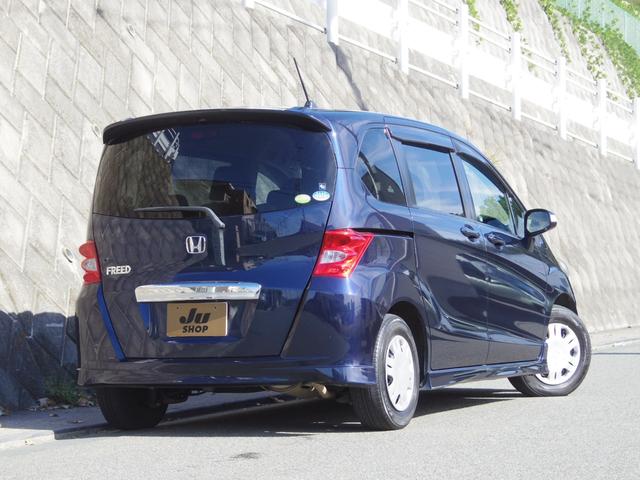 フリード G エアロ Lパッケージ 禁煙車/電動スライドドア/ISOFIX付/ナビ/バックカメラ/ETC/HIDヘッドライト/3列シート7人乗り/DVD再生/CD(11枚目)