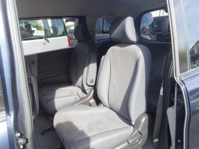 フリード G エアロ Lパッケージ 禁煙車/電動スライドドア/ISOFIX付/ナビ/バックカメラ/ETC/HIDヘッドライト/3列シート7人乗り/DVD再生/CD(27枚目)