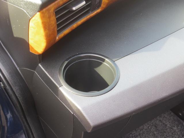 フリード G エアロ Lパッケージ 禁煙車/電動スライドドア/ISOFIX付/ナビ/バックカメラ/ETC/HIDヘッドライト/3列シート7人乗り/DVD再生/CD(38枚目)