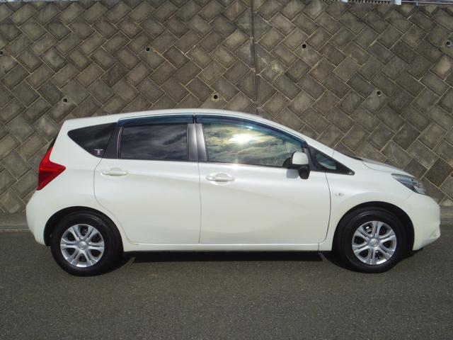 ノート Ｘ　禁煙車／アラウンドビューモニター／ドライブレコーダー／ナビ／ＥＴＣ／Ｂｌｕｅｔｏｏｔｈ／フルセグ／インテリジェントキー／プッシュスタート／アイドリングストップ（15枚目）