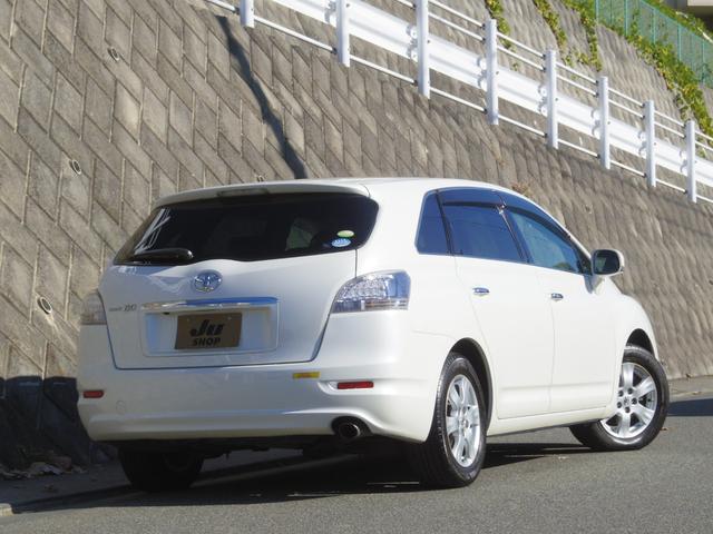 マークＸジオ ２４０Ｆ　禁煙車／前後ドライブレコーダー／ナビ／バックカメラ／ＥＴＣ／スマートキー／プッシュスタート／ＨＩＤヘッドライト／純正アルミホイール／３列シート／７人乗り（12枚目）