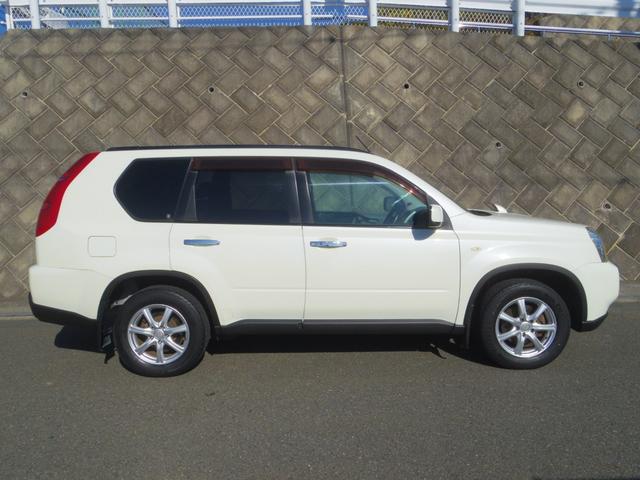 エクストレイル ２０Ｓ　４ＷＤ／ワンオーナー／禁煙車／インテリジェントキー／ナビ／バックカメラ／ＥＴＣ／カプロンシート（13枚目）
