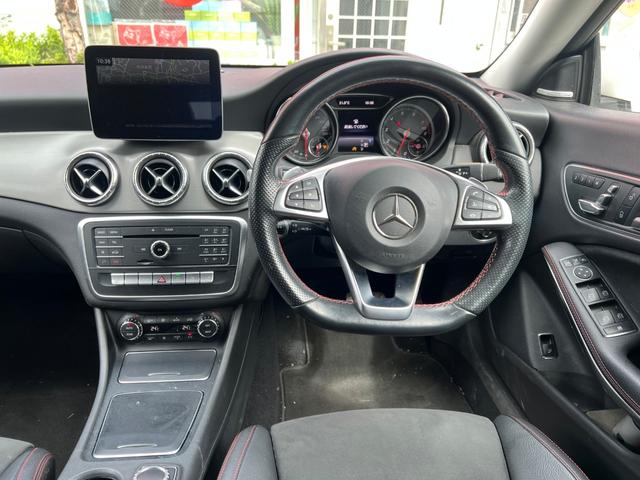ＣＬＡクラス シューティングブレーク ＣＬＡ１８０　シューティングブレーク　ＡＭＧスタイル　ＣＬＡ１８０　シューティングブレーク　ＡＭＧスタイル（５人乗）　ワンオーナー　パノラミックスライディングルーフ　純正ナビＴＶ　バックカメラ　ＥＴＣ　ドライブレコーダー　電動リアゲート　キー２個　記録簿（16枚目）
