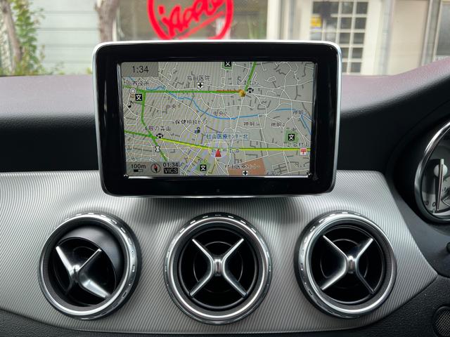 ＧＬＡクラス ＧＬＡ２５０　４マチック　ガラスルーフ　ハーフレザー電動シート　Ｂｌｕｅｔｏｏｔｈ　電動リアゲート　タイヤ新品交換　禁煙車　キー２個有　鑑定書付（22枚目）