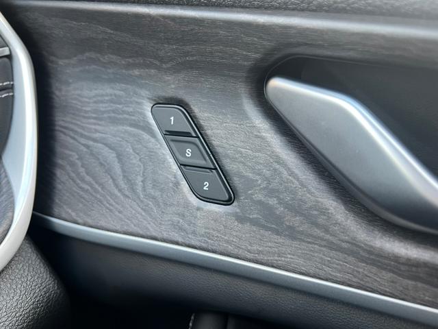 ジープ・グランドチェロキー4xe リミテッド 4xe 特別仕様車 メーカー保証付き 法人ワンオーナー ガラスコーティング施工済 ドライブレコーダー前後 Bluetooth・スマートキー2個・電動リアゲート(43枚目)