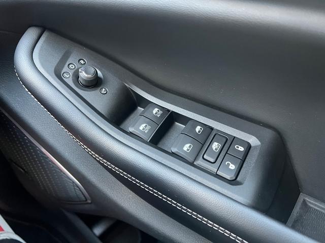 ジープ・グランドチェロキー4xe リミテッド 4xe 特別仕様車 メーカー保証付き 法人ワンオーナー ガラスコーティング施工済 ドライブレコーダー前後 Bluetooth・スマートキー2個・電動リアゲート(44枚目)