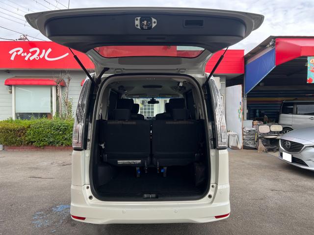 セレナ ハイウェイスター Vセレ+セーフティ SHV Aセフ タイヤ新品 アラウンドビューモニター 両側パワースライドドア 純正ナビフルセグTV リアフリップダウンモニター ETC Bluetooth ワンオーナー禁煙車 インテリキー2個有(10枚目)