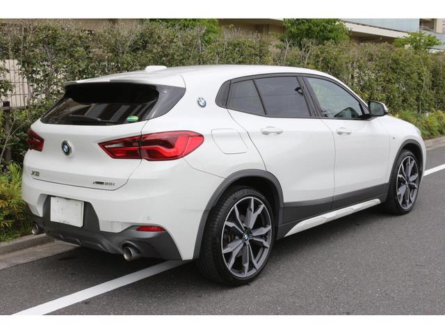Ｘ２ ｘＤｒｉｖｅ　２０ｉ　Ｍスポーツ　純正ナビ　本革パワーシート　シートヒーター　サンルーフ　ヘッドアップディスプレイ　Ｂｌｕｅｔｏｏｔｈ　フルタイム４ＷＤ　純正２０インチアルミ（9枚目）