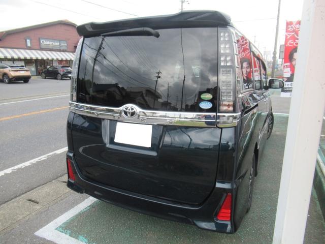 ヴォクシー ZS 煌(5枚目)