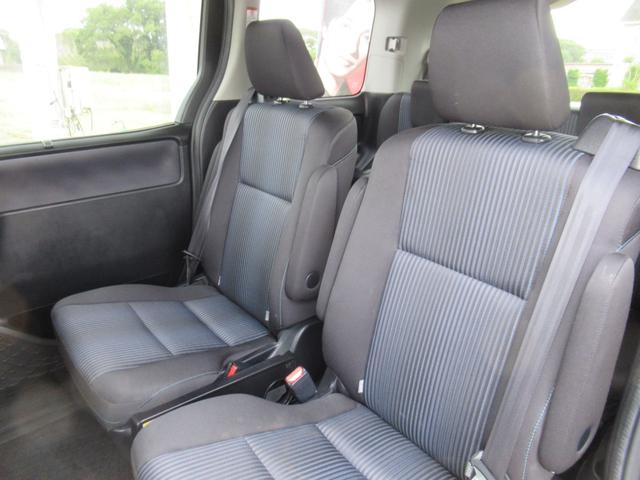 ヴォクシー ZS 煌(10枚目)