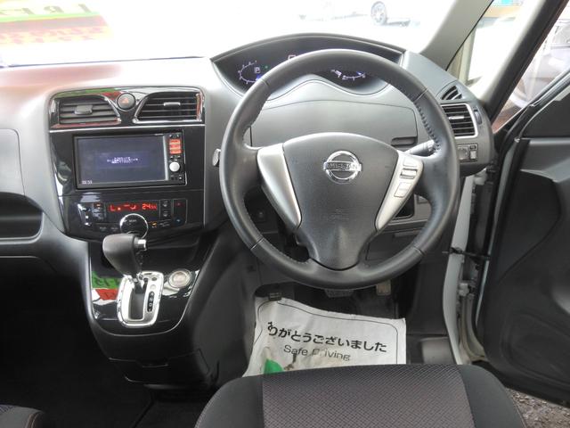 セレナ ハイウェイスター S-ハイブリッド 純正ナビ フルセグTV 左右パワースライドドア 前後ドラレコ ETC付(11枚目)