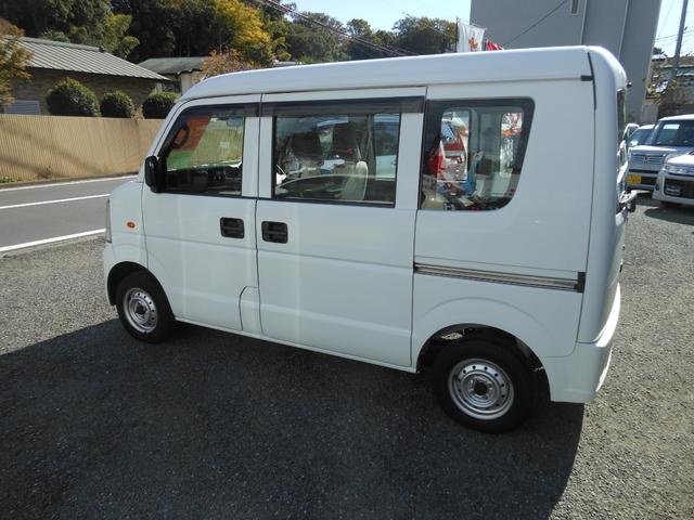 エブリイ PA 走行5.7万キロ クラリオンCD Wエアバック付(5枚目)