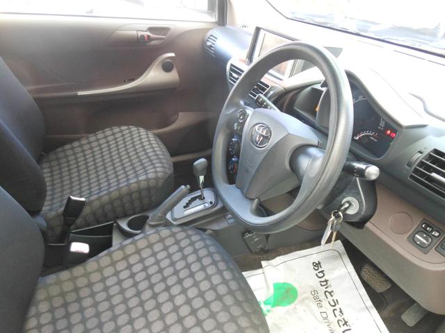 iQ 100X 走行3.6万キロ 10エアバック 純正ナビ TV ETC付(9枚目)