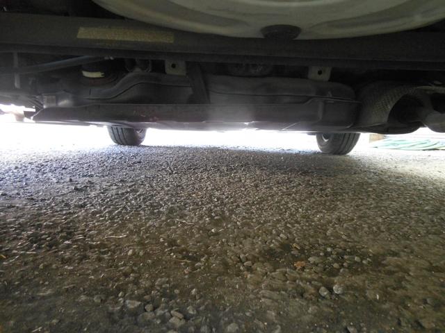 iQ 100X 走行3.6万キロ 10エアバック 純正ナビ TV ETC付(25枚目)