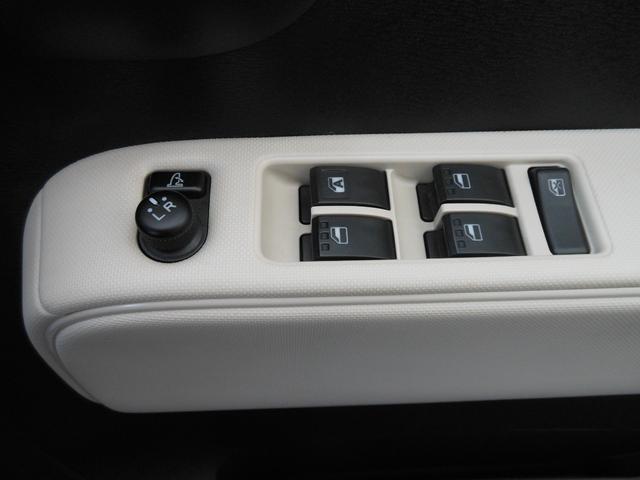 ミラココア ココアプラスG 走行4.5万キロ パナソニックストラーダナビ フルセグTV バックカメラ ドラレコ LEDヘッドライト付(20枚目)