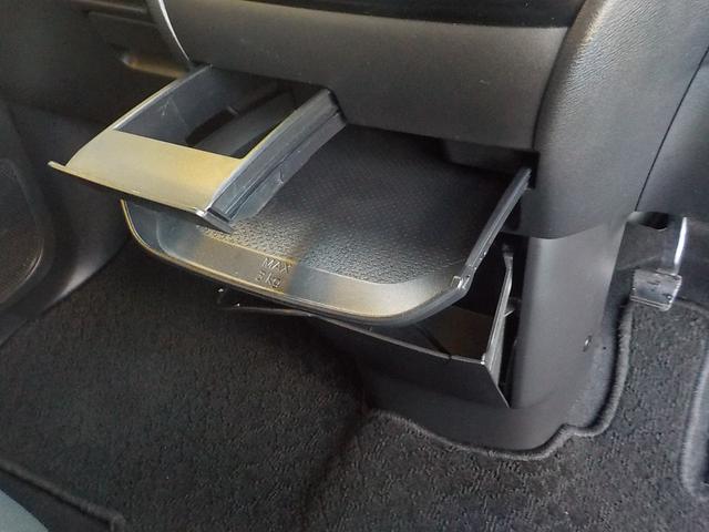 総在庫４００台以上の中からスタッフがお手伝いさせて頂きますので、お探しのお車がきっと見つかります。お気軽にお問い合わせ下さいませ☆