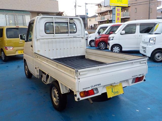 クリッパートラック DX 5速MT エアコン パワーステアリング エアバッグ AMFMラジオ 一年保証(13枚目)