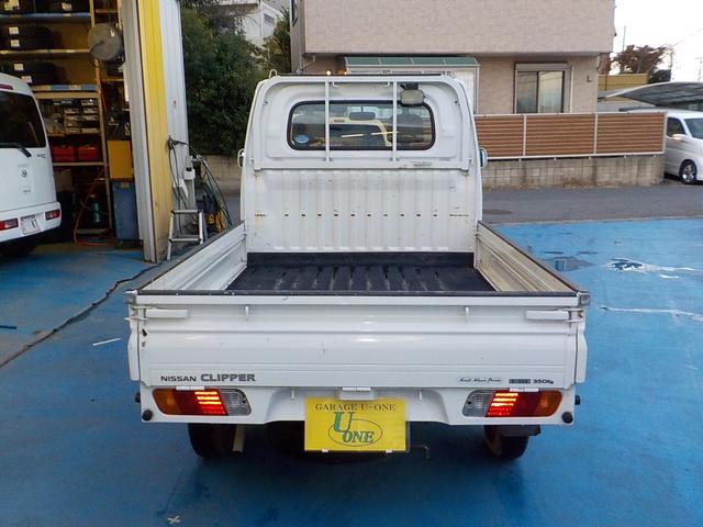 クリッパートラック DX 5速MT エアコン パワーステアリング エアバッグ AMFMラジオ 一年保証(14枚目)