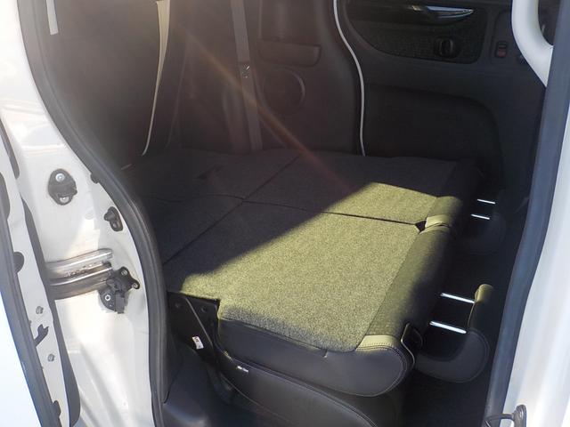 Ｎ－ＢＯＸカスタム Ｇ　ターボＳＳパッケージ　ナビ　ワンセグＴＶ　バックカメラ　衝突軽減ブレーキ　アイドリングストップ　両側パワースライドドア　スマキー　ハーフレザーシート　　Ｂｌｕｅｔｏｏｔｈ　ＥＴＣ　シートヒーター　ＨＩＤヘッドライト（19枚目）