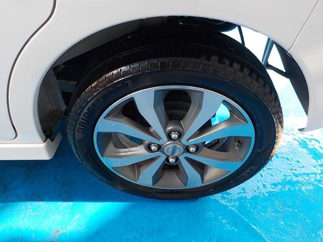 デイズルークス ハイウェイスター　Ｘ　Ｇパッケージ　ナビ　フルセグＴＶ　全方位カメラ　アイドリングストップ　両側パワースライドドア　スマキー　ＥＴＣ　Ｂｌｕｅｔｏｏｔｈ　ＨＩＤヘッドライト　ＡＢＳ　一年保証（26枚目）