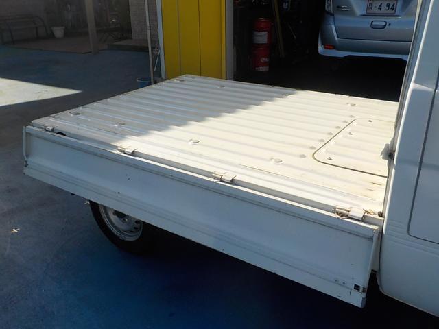 ハイゼットトラック エアコン・パワステ　スペシャル　５速ＭＴ　４ＷＤ　エアコン　パワーステアリング　ＡＭＦＭラジオ　一年保証（20枚目）