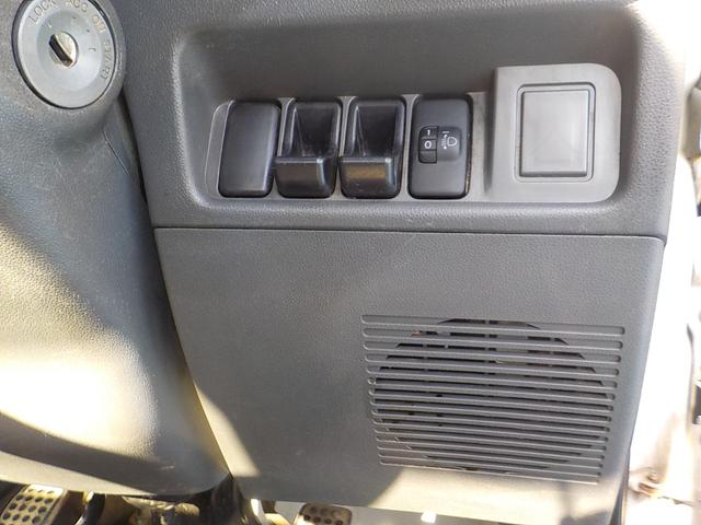 ハイゼットトラック エアコン・パワステ　スペシャル　５速ＭＴ　４ＷＤ　エアコン　パワーステアリング　ＡＭＦＭラジオ　一年保証（26枚目）