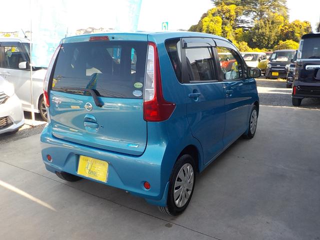 デイズ Ｘ　全方位カメラ　アイドリングストップ　スマキー　ＥＴＣ　ＣＤ　ＡＢＳ　エアコン　パワーステアリング　パワーウインドウ　集中ドアロック　デュアルエアバッグ　ＡＭＦＭラジオ　一年保証（15枚目）