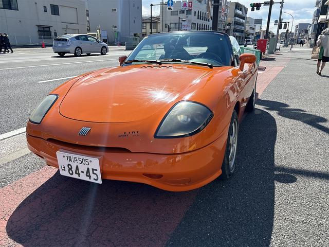 ベースグレード　オープンカー　左ハンドル　ＭＴ　シートヒーター　アルミホイール　盗難防止システム　ＡＢＳ　エアコン(12枚目)