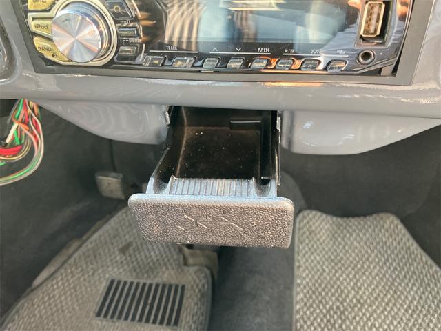 ビートル 　メキシコ製　左ハンドル　ＥＴＣ　ＭＴ　　ビンテージルック　ダークグレー（32枚目）