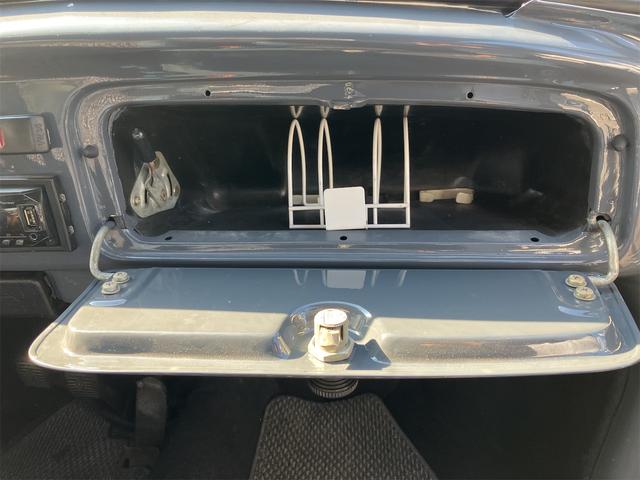 ビートル 　メキシコ製　左ハンドル　ＥＴＣ　ＭＴ　　ビンテージルック　ダークグレー（33枚目）