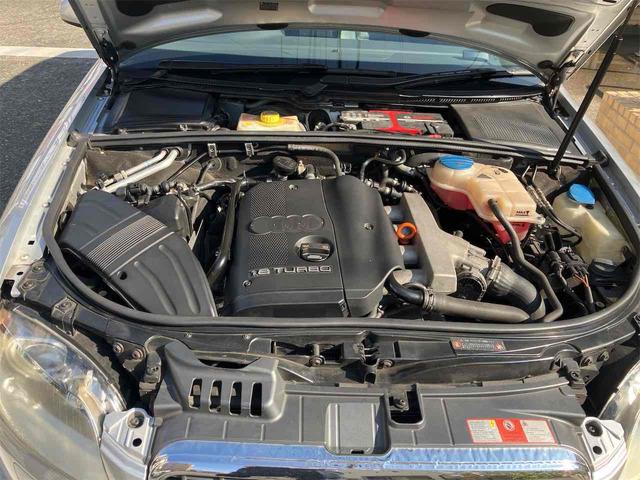 A4アバント 1.8スポーツライン ドライブレコーダー ETC アルミホイール パワーシート 電動格納ミラー シートヒーター CVT ABS リアトノカバー パワーステアリング タイミングベルト・ウォーターポンプ交換済み(18枚目)