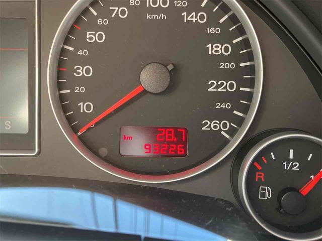 A4アバント 1.8スポーツライン ドライブレコーダー ETC アルミホイール パワーシート 電動格納ミラー シートヒーター CVT ABS リアトノカバー パワーステアリング タイミングベルト・ウォーターポンプ交換済み(44枚目)