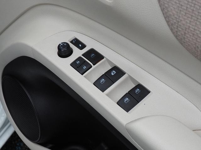 シエンタ Ｘ　ウェルキャブ　車いす仕様車　タイプＩ　助手席側セカンドシート付　スローパー　車いす１名　社外ナビ　１セグＴＶ　バックカメラ　ドラレコ　ＥＴＣ（6枚目）
