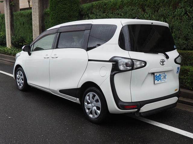 シエンタ Ｘ　ウェルキャブ　車いす仕様車　タイプＩ　助手席側セカンドシート付　スローパー　車いす１名　社外ナビ　１セグＴＶ　バックカメラ　ドラレコ　ＥＴＣ（11枚目）