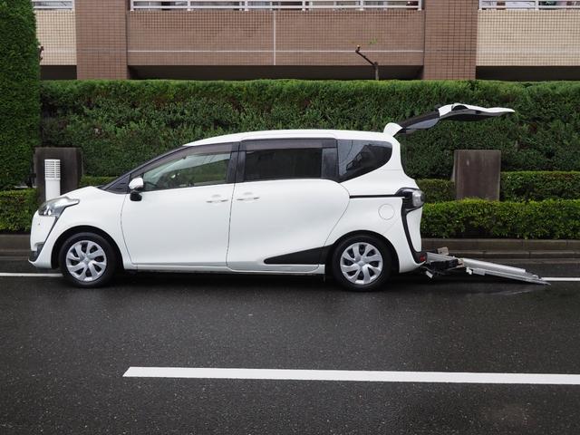 シエンタ Ｘ　ウェルキャブ　車いす仕様車　タイプＩ　助手席側セカンドシート付　スローパー　車いす１名　社外ナビ　１セグＴＶ　バックカメラ　ドラレコ　ＥＴＣ（19枚目）