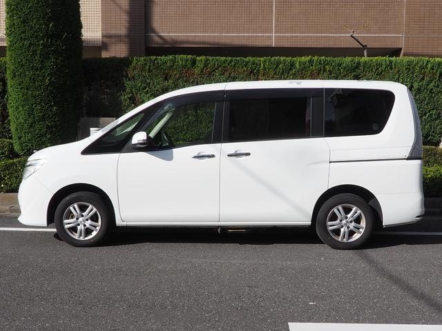 セレナ 4WD 走行4.4万キロ 車検9年6月迄 アンシャンテ送迎8名 送迎タイプ オートステップ 大型手すり 社外ナビ 両側スライドドア Wエアコン キーレス(15枚目)