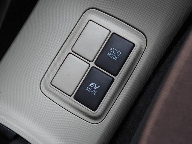 アクア G 純正ナビ 1セグTV バックカメラ ドライブレコーダー ETC付き 前後ソナー付き リモコンキー プライバシィーガラス ステアリングスイッチ デジタルメーター オートエアコン(15枚目)